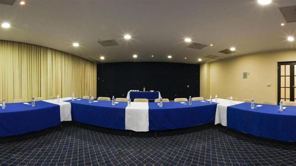 Holiday Inn Express Mexico Santa Fe By Ihg Eksteriør billede