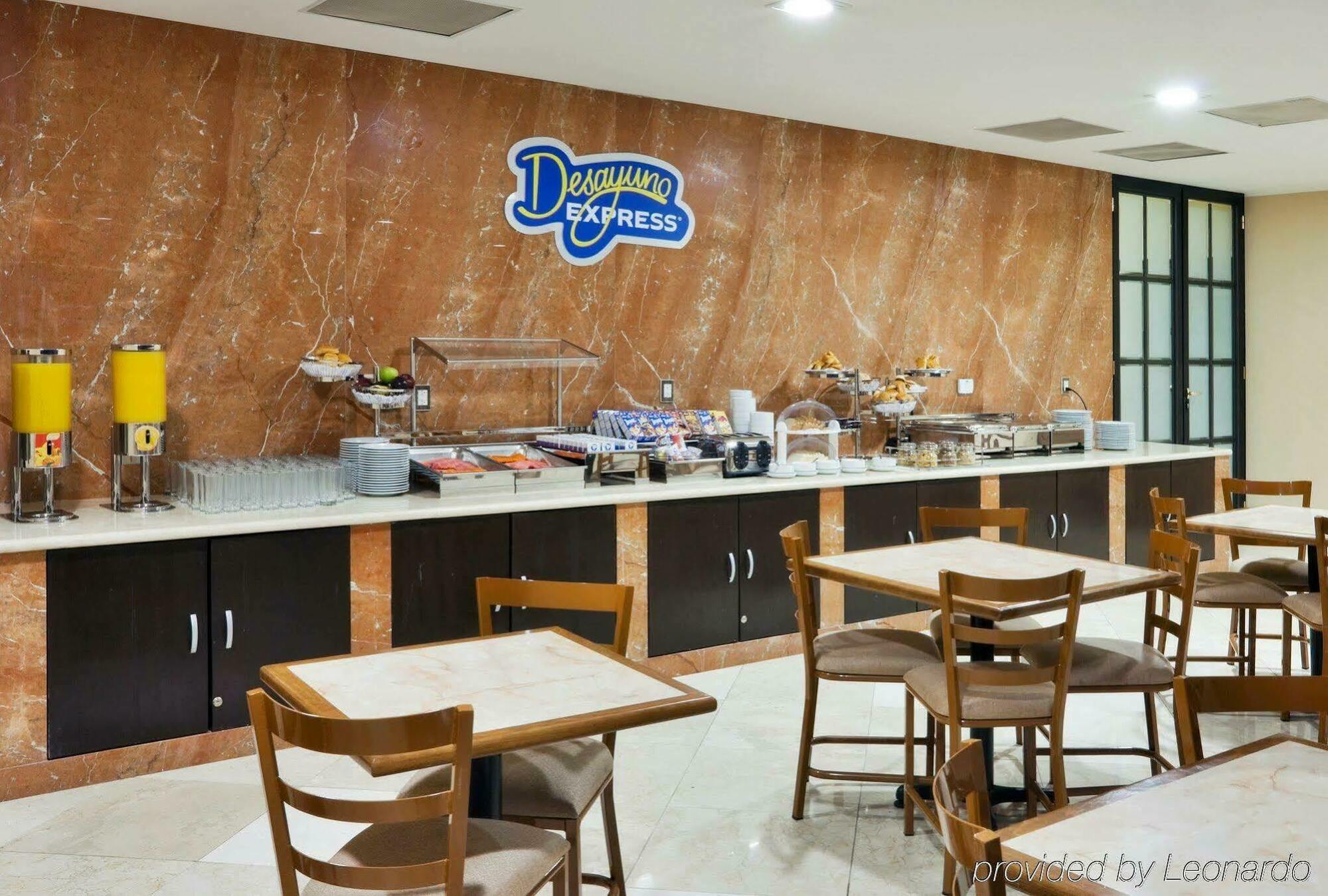 Holiday Inn Express Mexico Santa Fe By Ihg Eksteriør billede